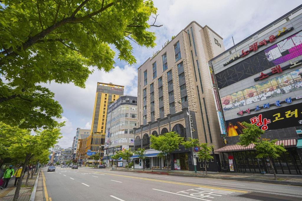 Business Design Hotel Luv Incheon Eksteriør bilde