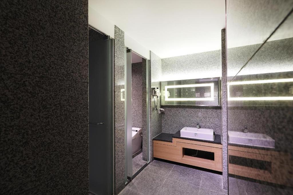 Business Design Hotel Luv Incheon Eksteriør bilde