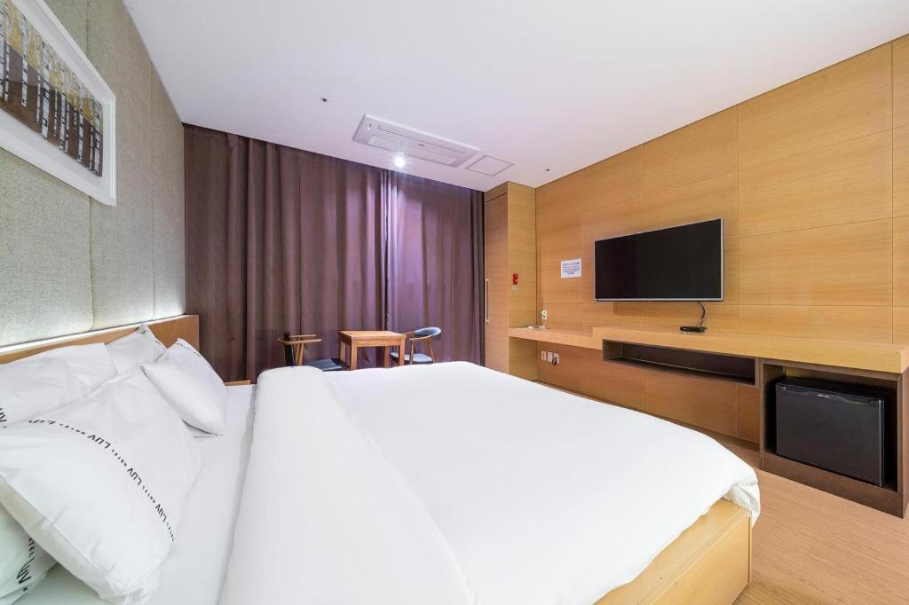 Business Design Hotel Luv Incheon Eksteriør bilde