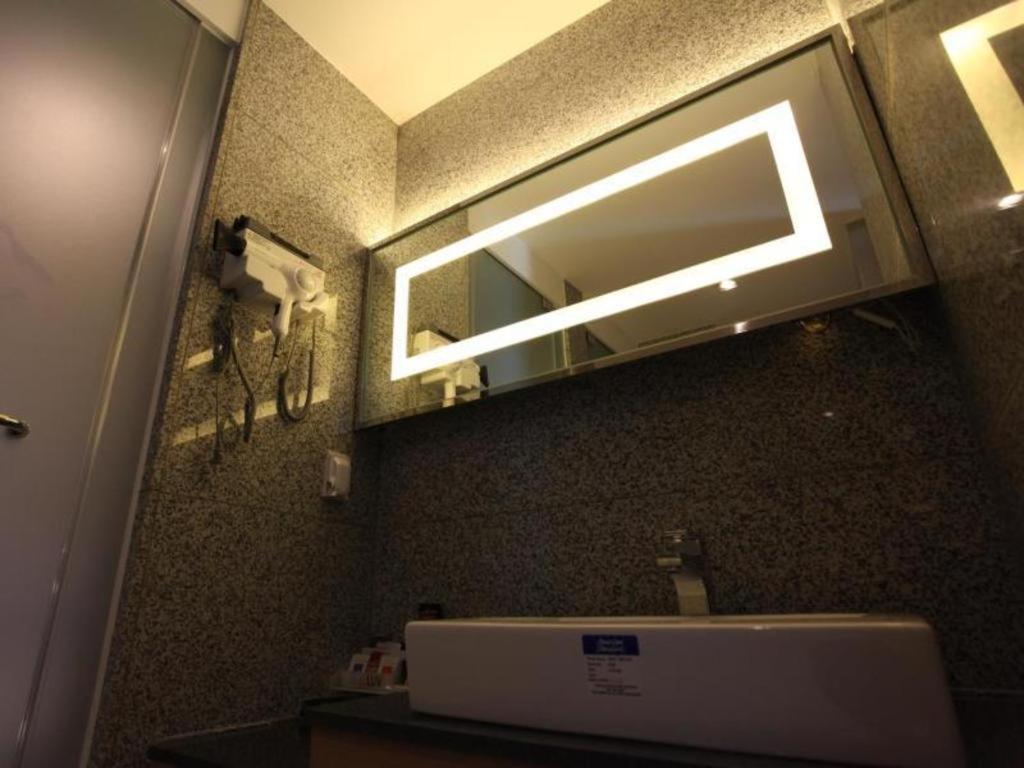 Business Design Hotel Luv Incheon Eksteriør bilde